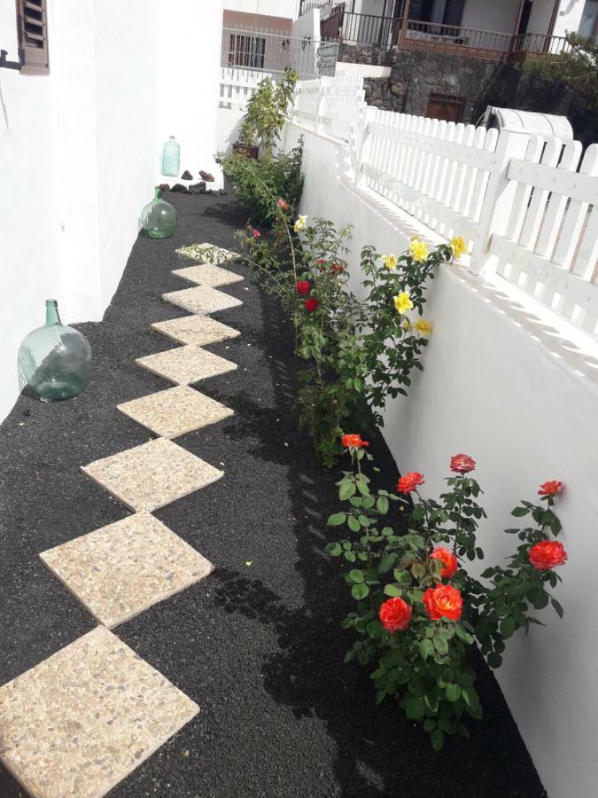Villa Corona Roses ปูแอร์โตเดลคาร์เมน ภายนอก รูปภาพ